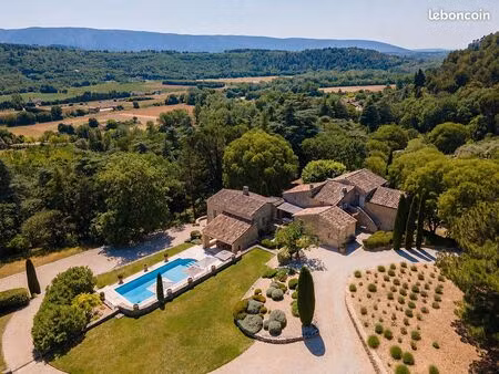 propriété 12 pièces 376 m²