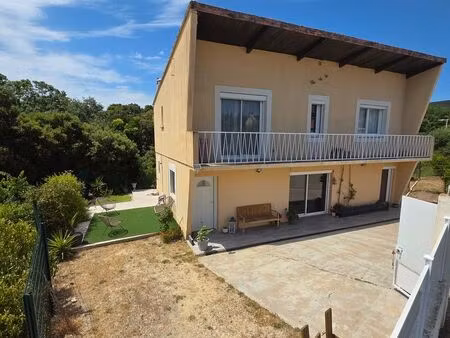 maison 140m2 5 pièces sur 1000m2 de terrain