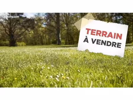 terrain 737 m² montigny