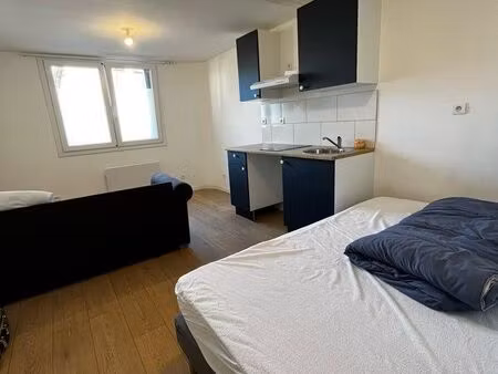 studio non meublé rénové à louer – castelsarrasin (centre-ville)