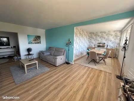 appartement t4 de 81m2 parfait état