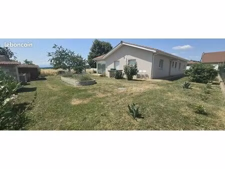 maison contemporaine de plain-pied de 2015 – 3 chambres – terrain de 1 000 m²