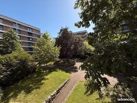 appartement 4 pièces 92 m²