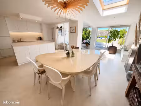 maison avec vue mer - 6 pièces - 159m2