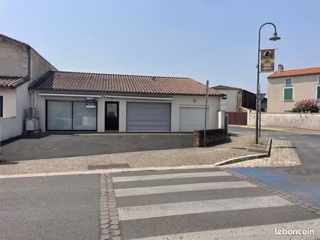 local 63 m² coulon