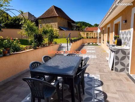 maison 5 pièces 145 m²
