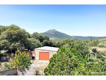 villa 10 pièces 200 m²