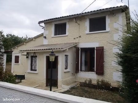 maison 8 pièces 103 m²