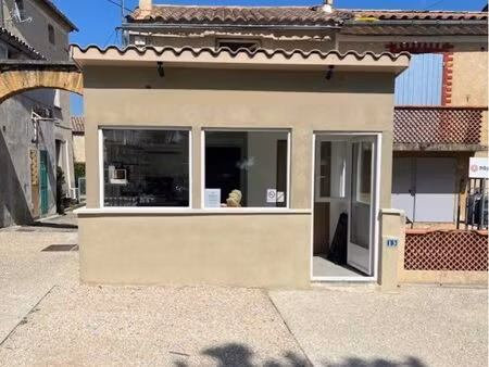 local 55m2 centre du village