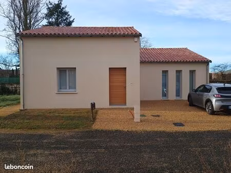 local pour praticien (soignant en médecine conventionnelle ou médecine douce)