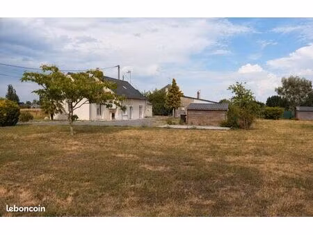 maison de caractère entièrement rénovée – 96 m² – 3 chambres – bourgueil