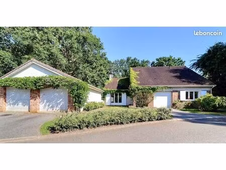 maison 7 pièces 150 m²