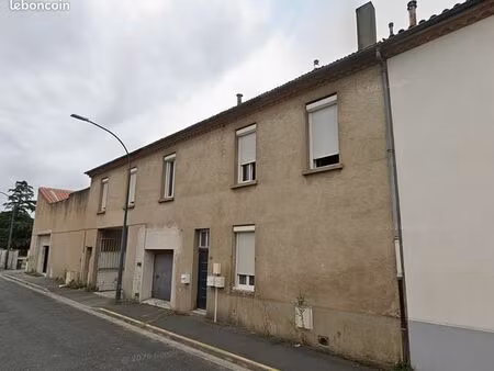 immeuble de rapport rénové – 3 appartements meublés loués – castres  secteur gare