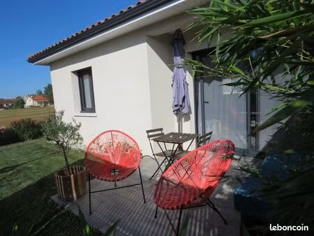 maison-appart t2 meuble neuf avec clim  wifi  terrasse  jardinet et parking