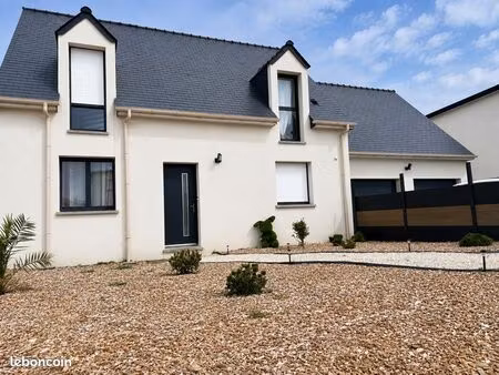 maison moderne 116m² (140m² utiles) – 4/5 ch. – terrain 610m² garage 40m²