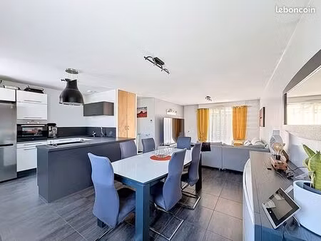 maison 5 pièces 81 m²