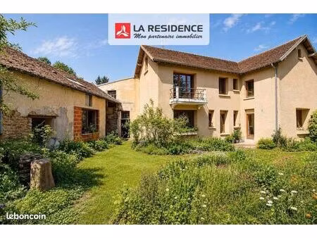 longère 8 pièces 195 m²