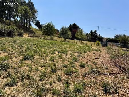 terrain 1610 m² commelle-vernay
