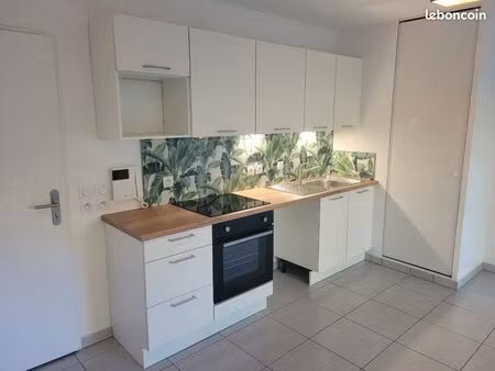 t2 de 45 m² avec jardin privatif & loggia – pessac