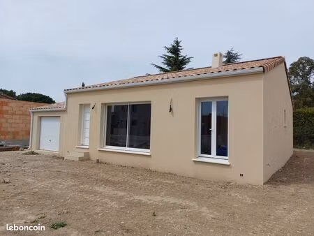 projet de construction d'une maison 82 m² avec terrain à vacqueyras (84)
