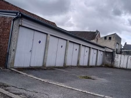 location garage centre ville de doullens