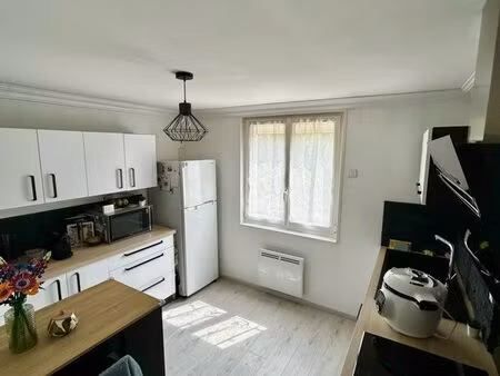 maison individuelle 5 pièces – 4 chambres – damparis