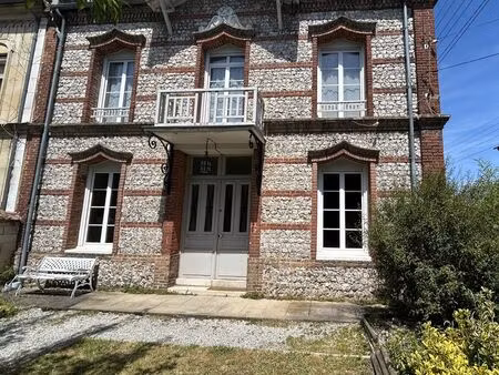 maison de maître avec piscine