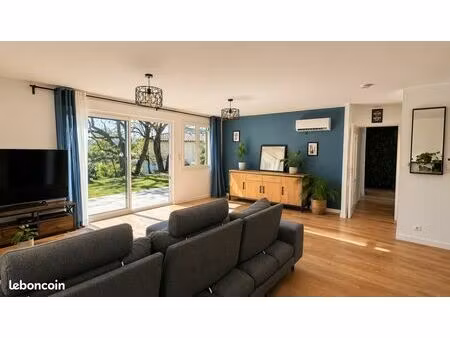villa 5 pièces 122 m²