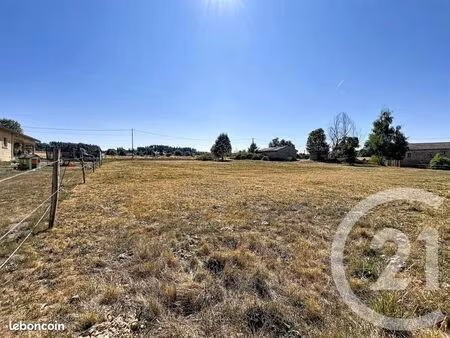 terrain 1 243 m² grazac