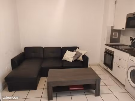 location d'un studio meublé