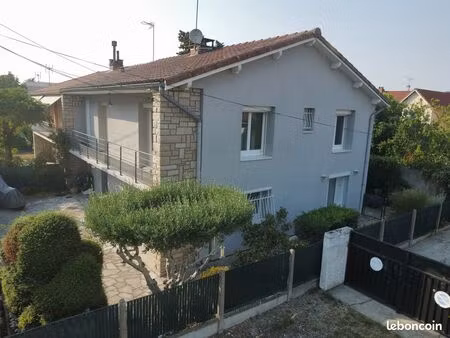 maison 6 pièces 122 m²