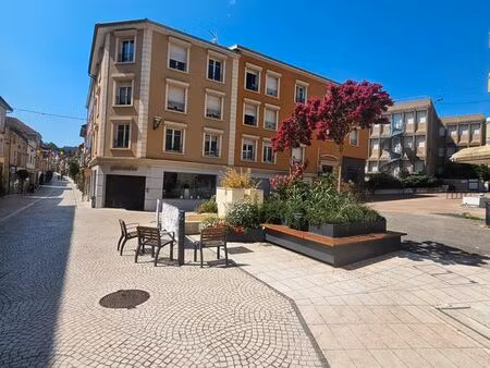 appartement t3 de 70m² à bourgoin-jallieu