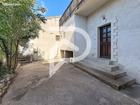 appartement 4 pièces 79 m²