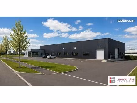 local d'activité 1 200 m²