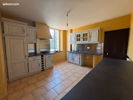 t 6 aux pieds des pyrénées