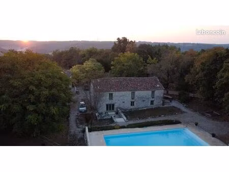 maison typique 4ha