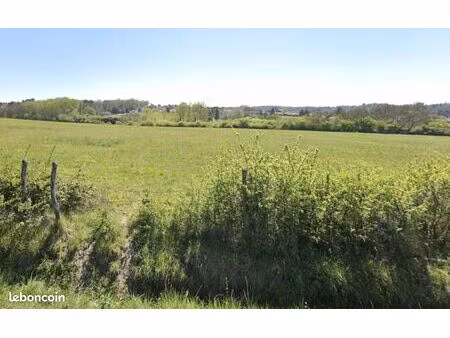 terrain 760 m² casteljaloux