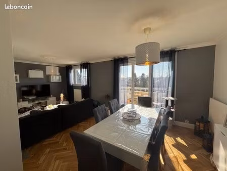 appartement lumineux et chaleureux