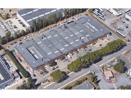 local d'activité 630 m²