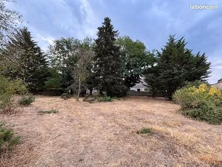 terrain 2 096 m² chatellerault