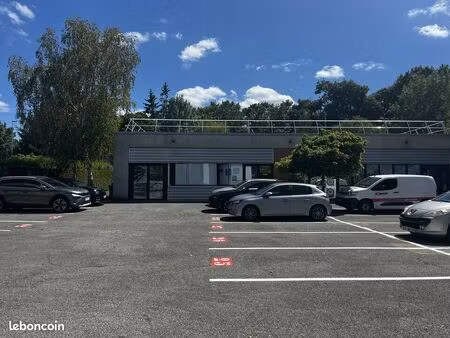 bureaux 200 m² cesson sevigne