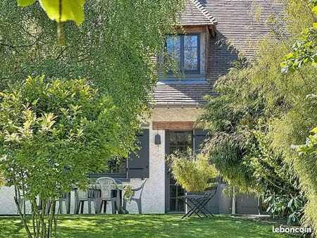 maison 8 pièces 200 m²