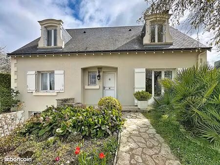 maison 6 pièces 170 m²