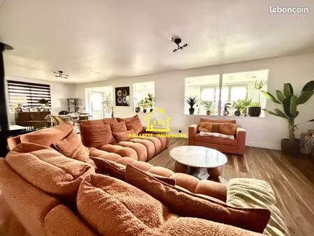 maison 5 pièces 159 m²