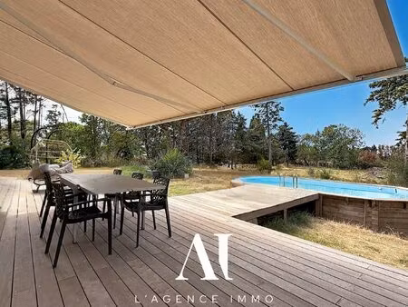 maison de plain-pied 130 m² - terrain d'1 hectare - piscine - v