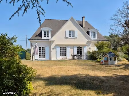 maison familiale de caractère à veigné