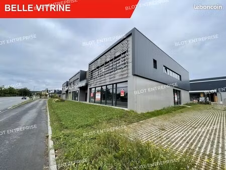 local commercial 450 m²