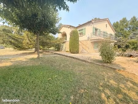 maison 102m² avec garage et annexes