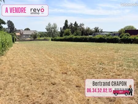 terrain 1600 m² nueil sur layon