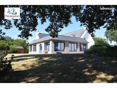 local commercial 16000 m² trégunc